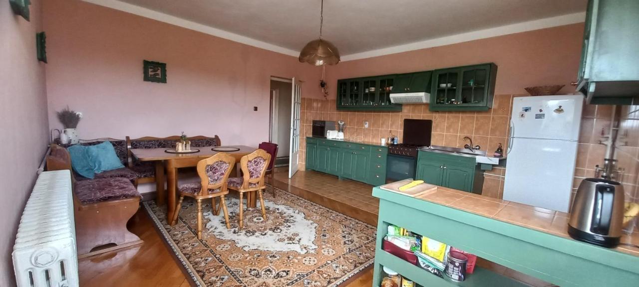 Casa Zora Appartamento Alba Iulia Esterno foto